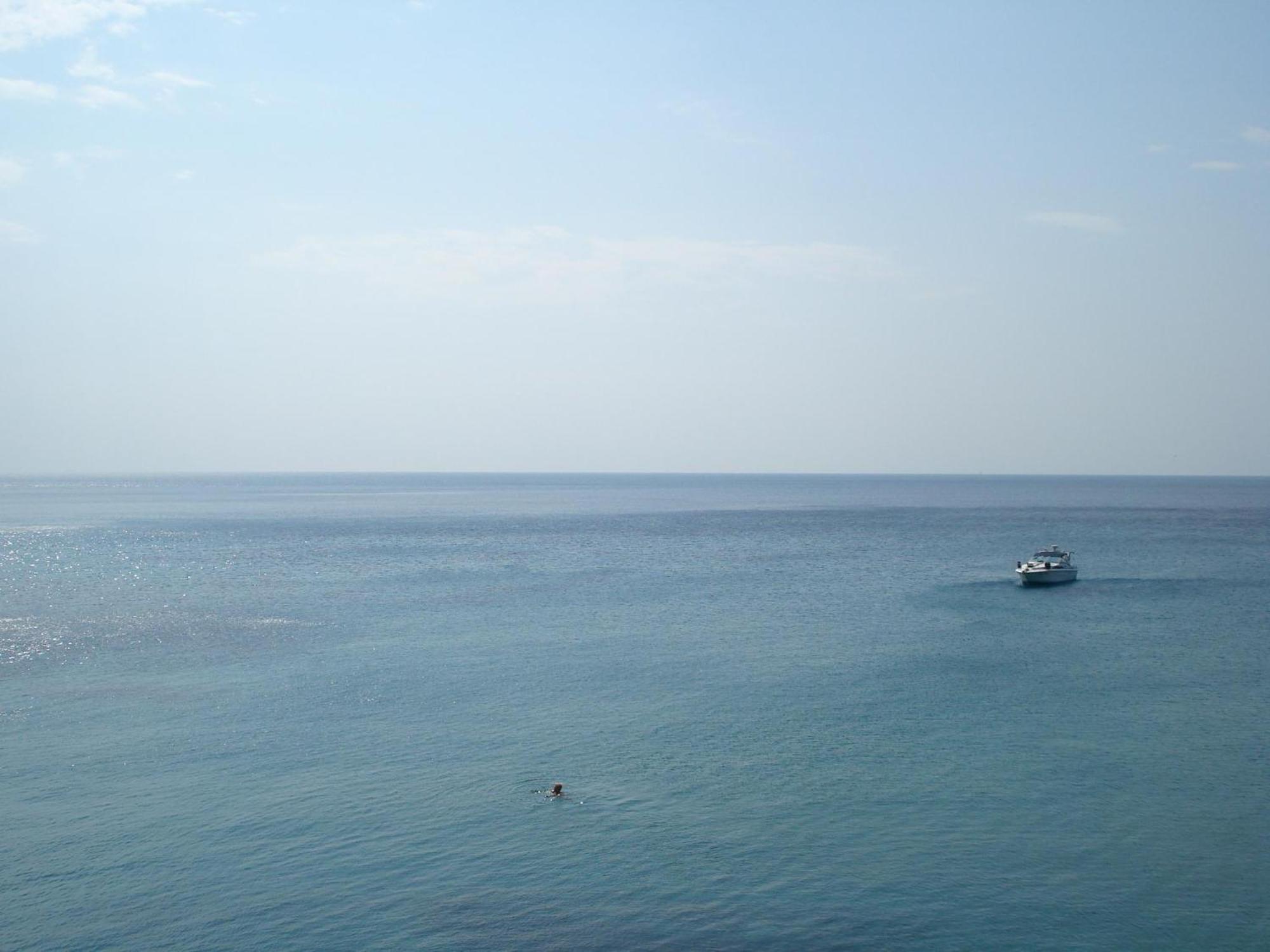 Panorama Hotel Agia Marina  Exterior photo