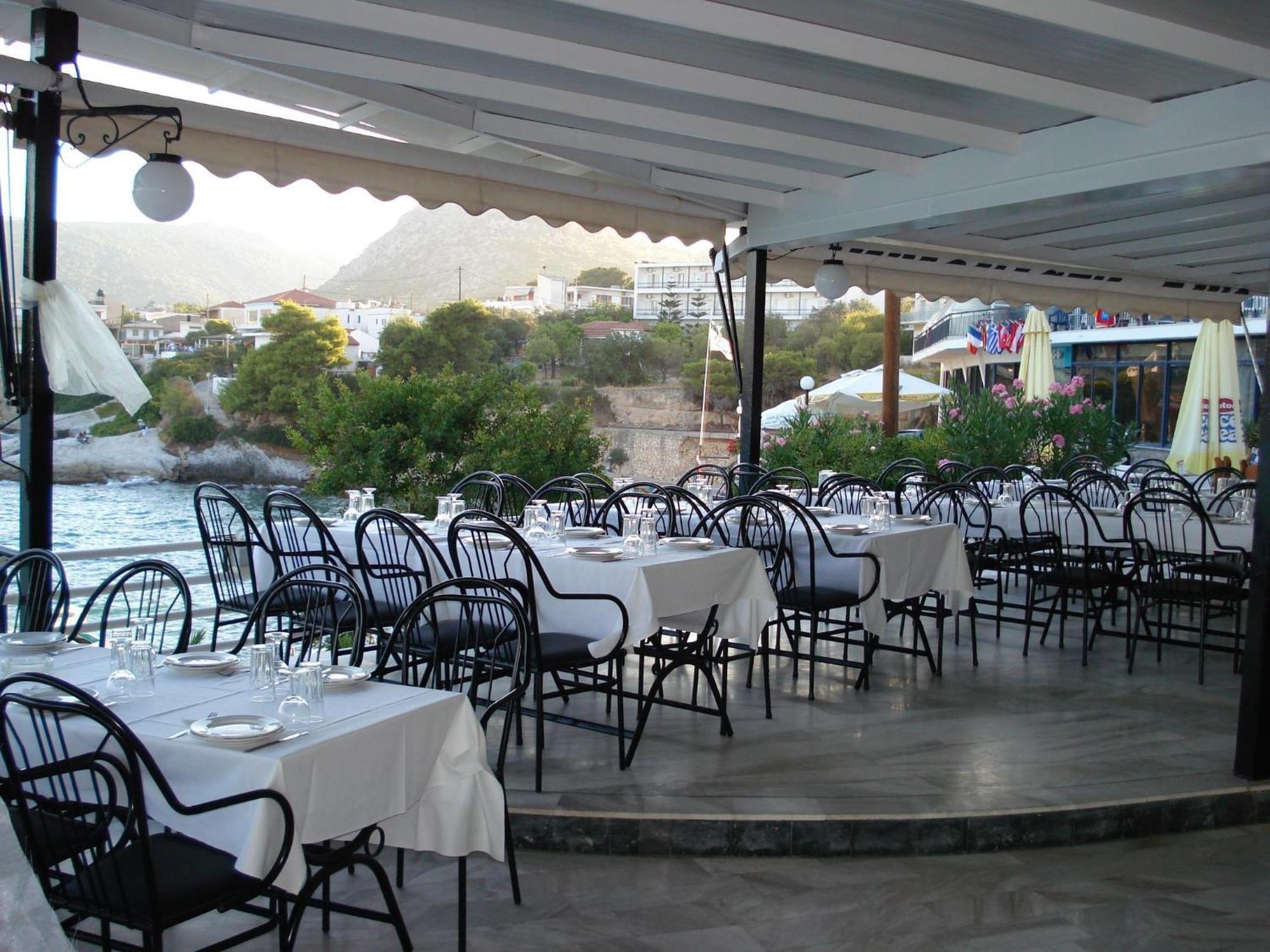 Panorama Hotel Agia Marina  Exterior photo